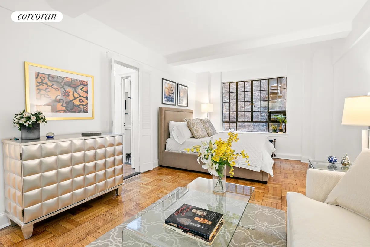 140 E 40th St Apt 6J