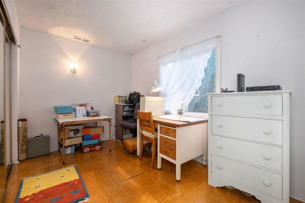 4520 Lynn Valley Rd