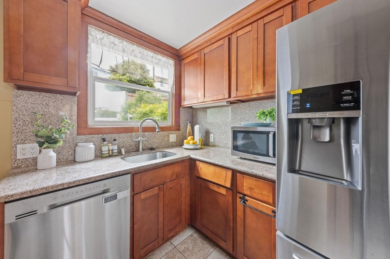 21 Muirwood Dr