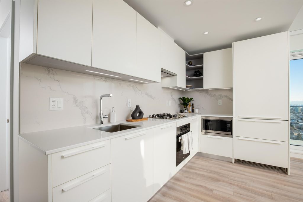 6699 Dunblane Ave, #3107