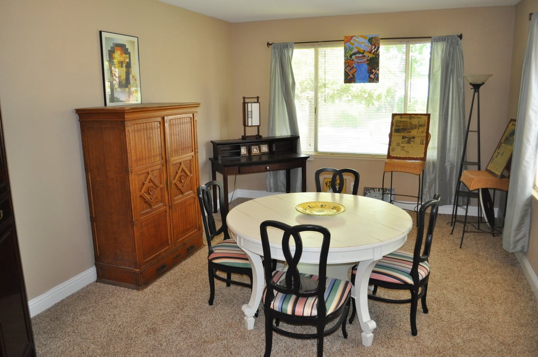 Home for Sale in College Greens - 8352 Marina Greens Sacramento, Ca 95826