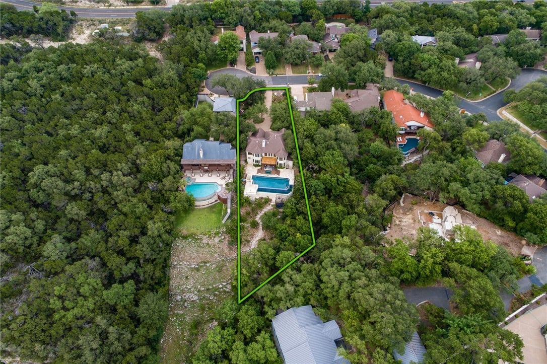 4809 Palisade Dr