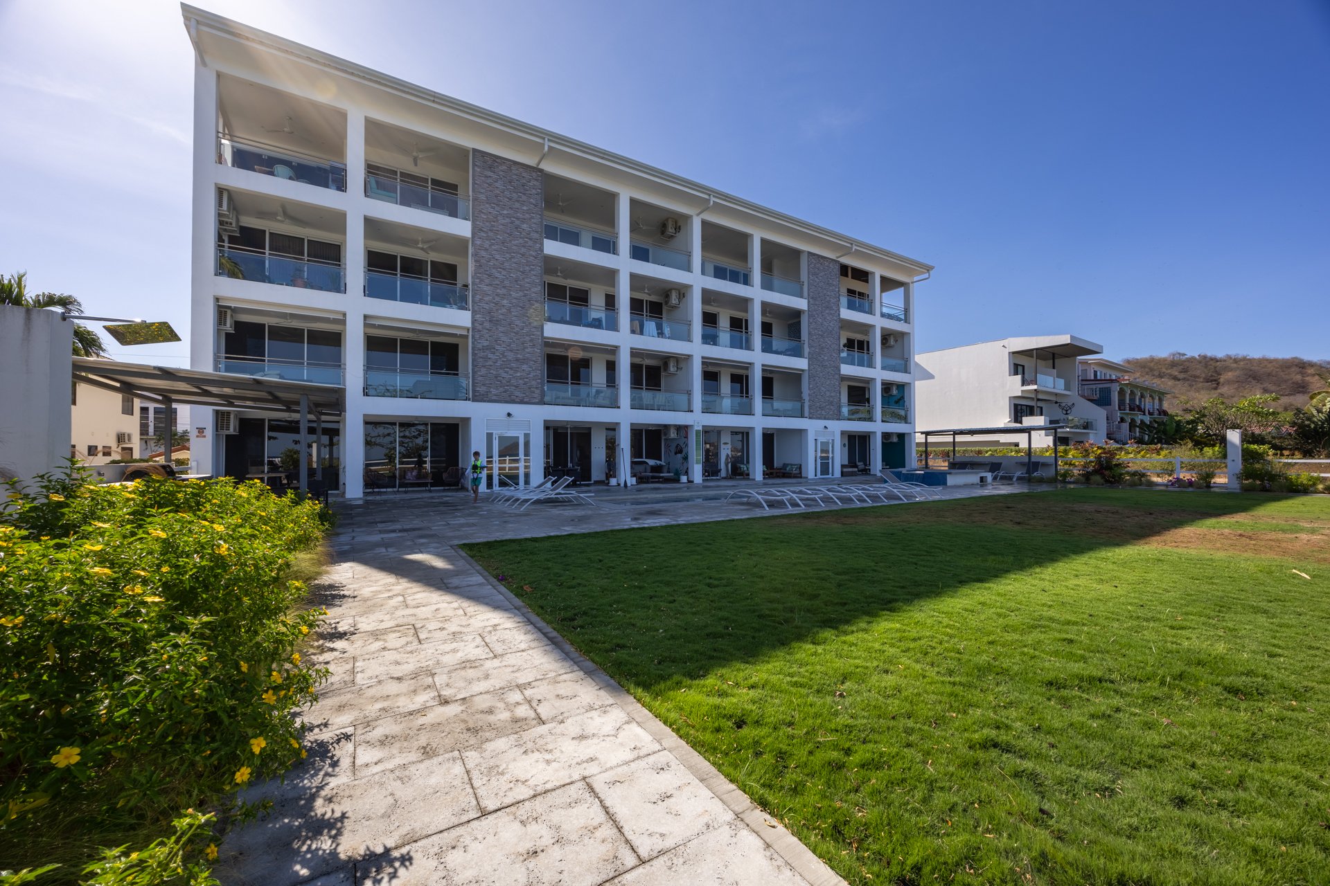 Golden Palms #4: Modern Beachfront Condo in Playa Potrero | 2 Bed, 2 Bath