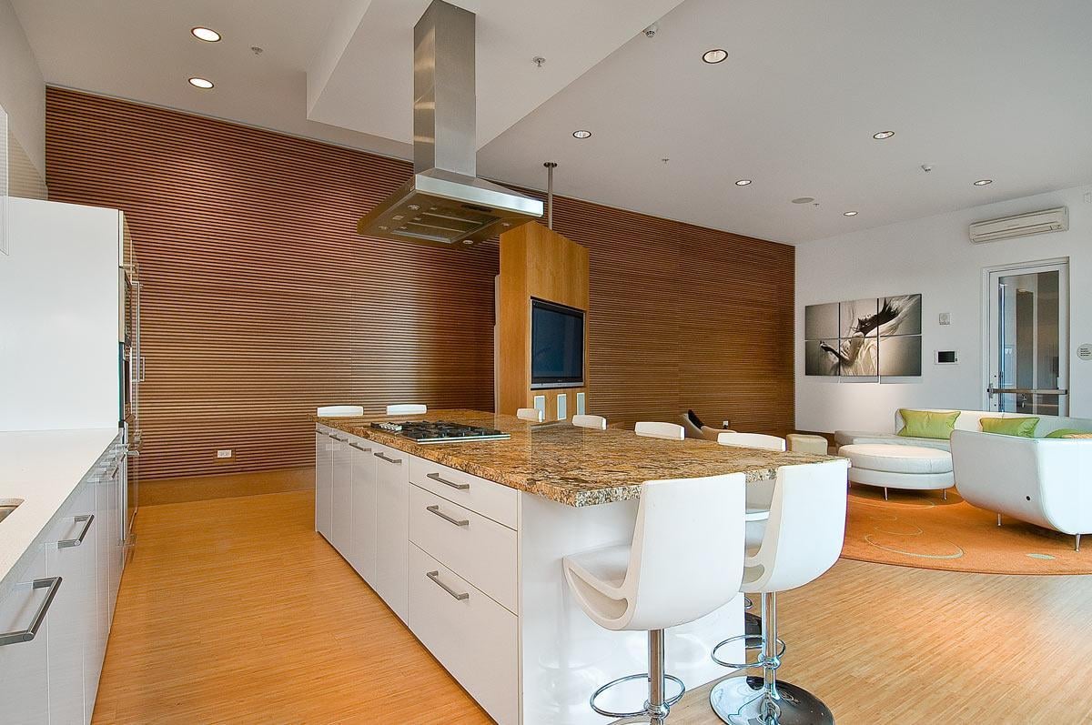 1160 Mission Street # 907