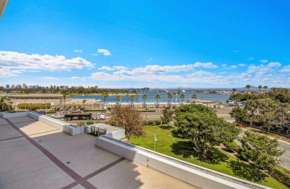 El Mirador 304