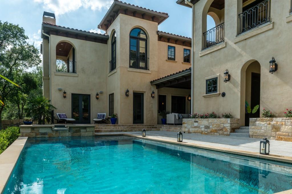 4812 Timberline Dr