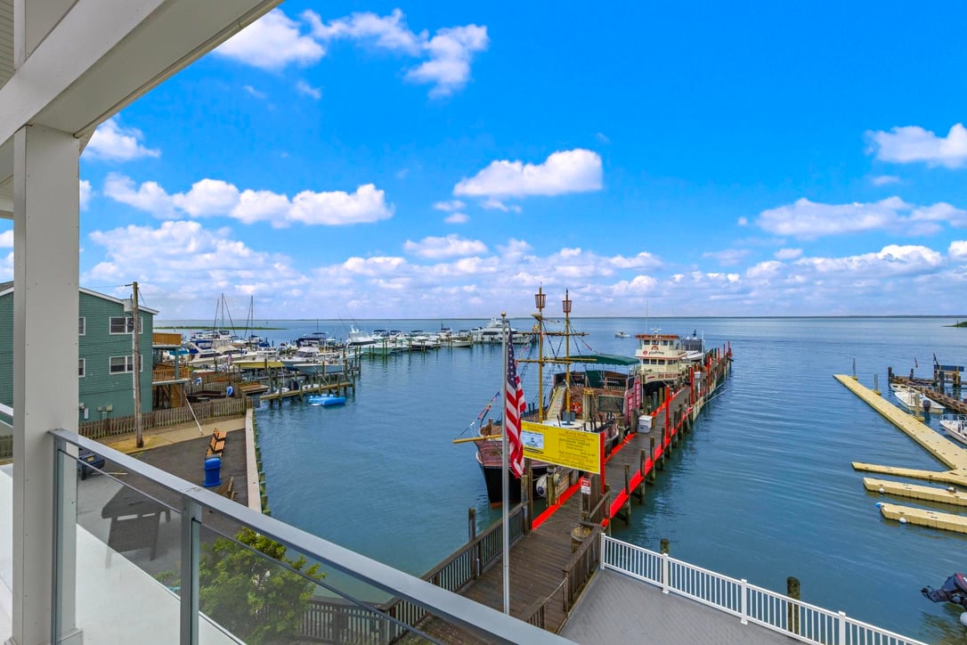 100 N. West Ave #7A, Beach Haven