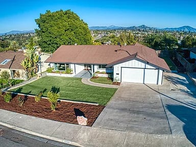6721 Golfcrest Dr