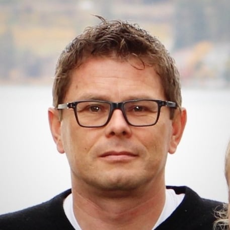 Steve Nicholson