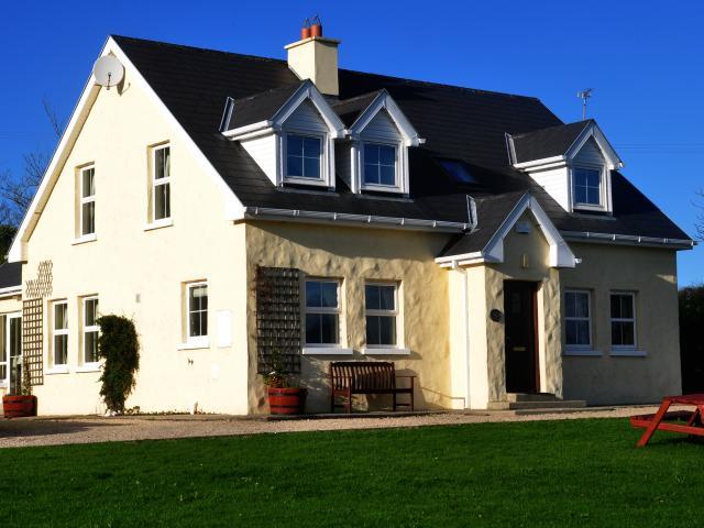 Beautiful Holiday Cottage in Donegal