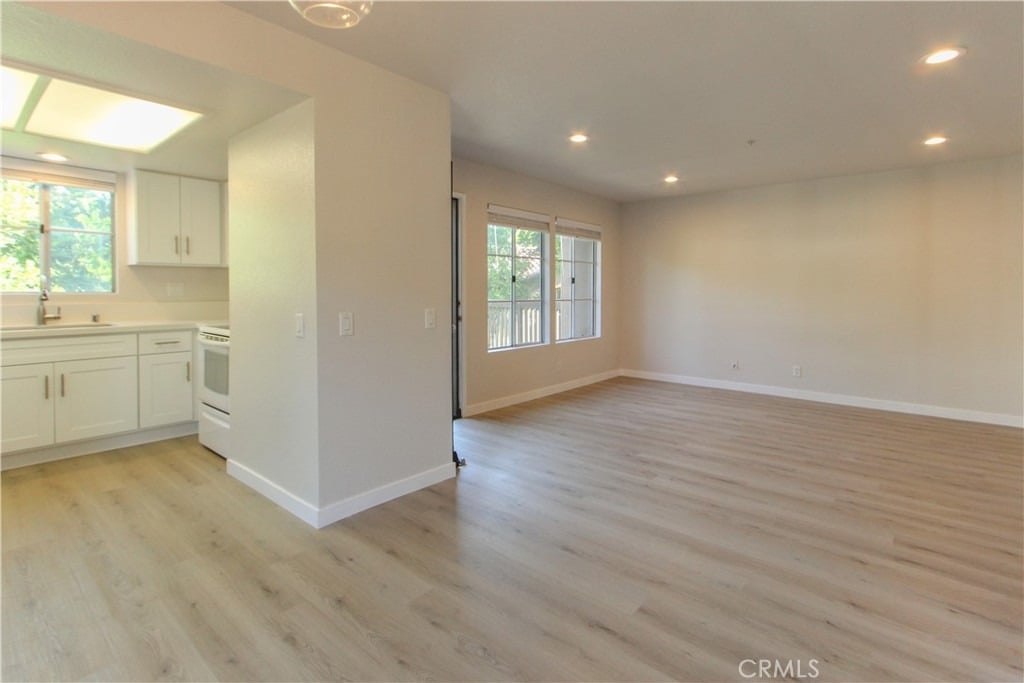 216 S Cross Creek Rd Unit K