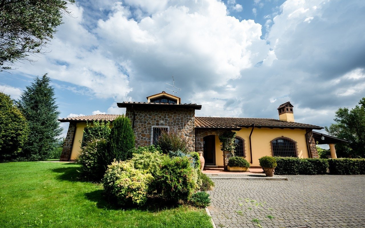 Villa Near Rome