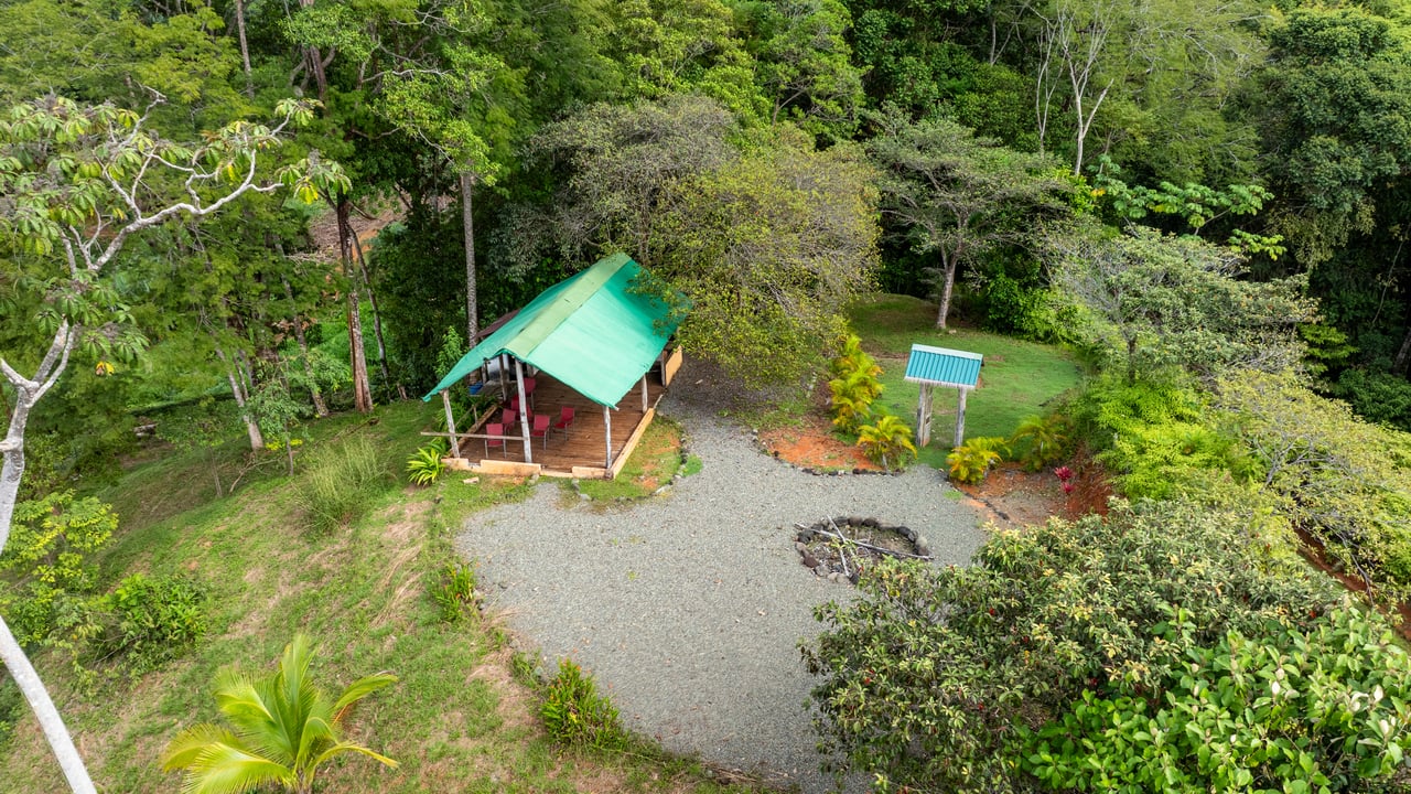 12 Room Hotel in Uvita with Ocean View Expansion Land