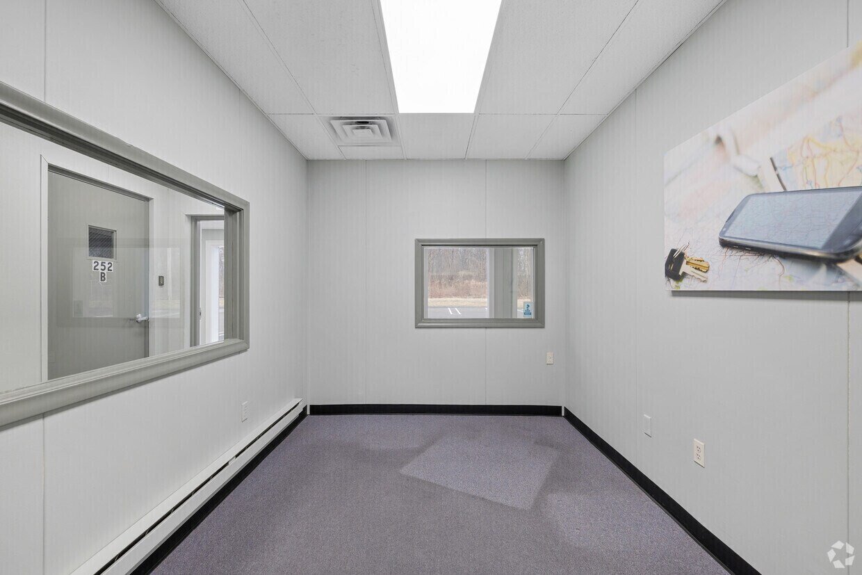 For Lease | 13,000 SF Two-Level Office Space | Prime Location Near I-95 & Downtown New Haven