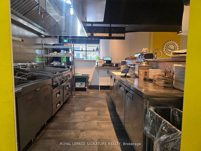 Award-Winning Fast Food Franchise for Sale | Downtown Ottawa