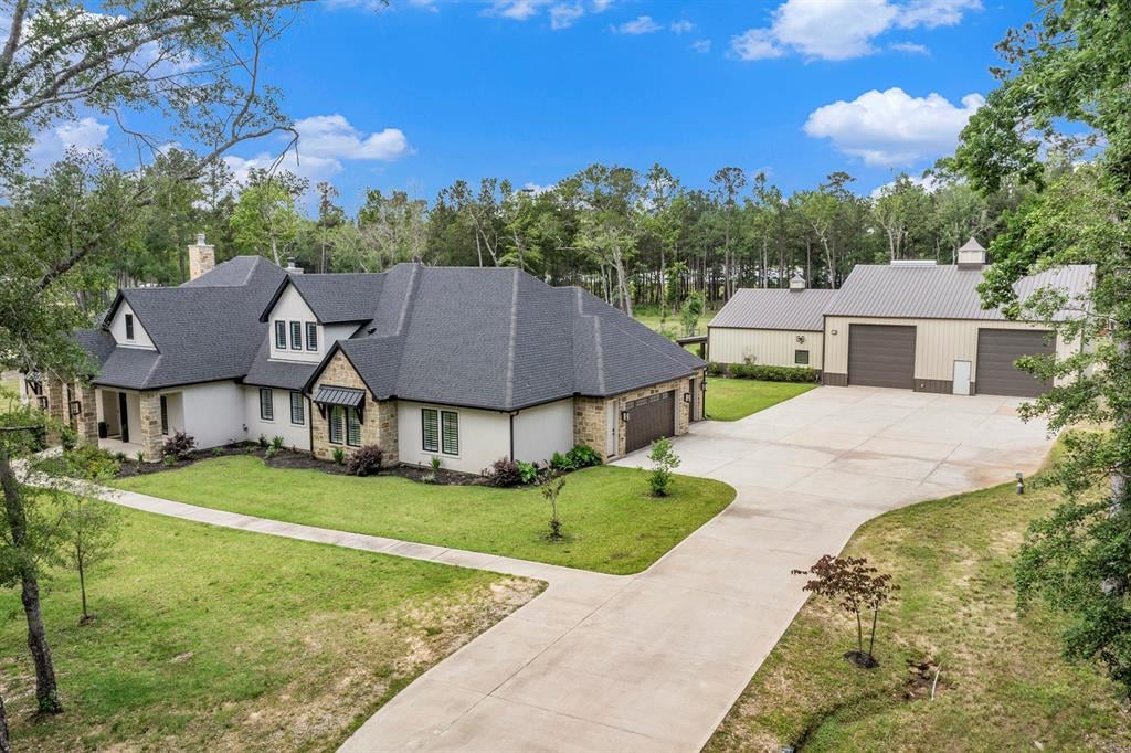 10102 Woodlane Blvd