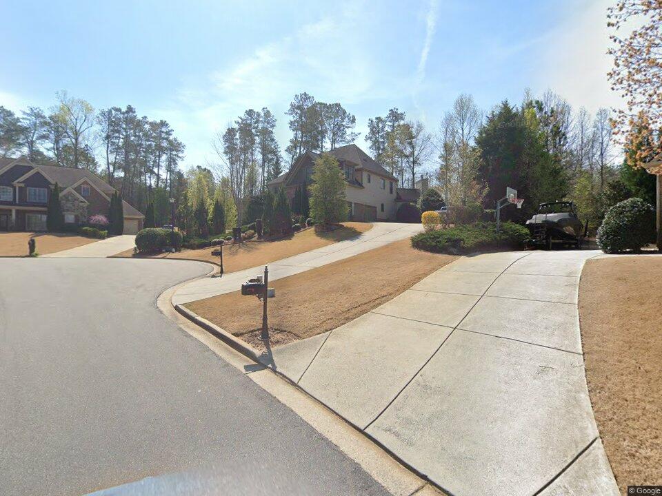 2830 Hickory Common Ct