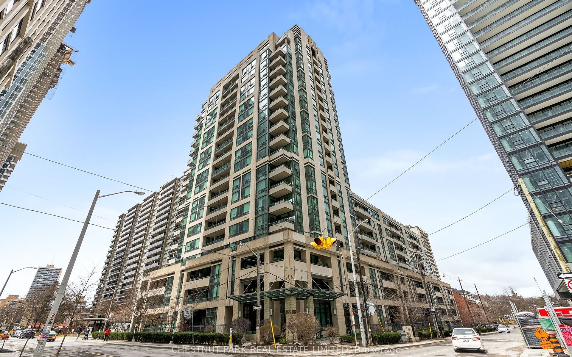 88 Broadway Ave, #1508