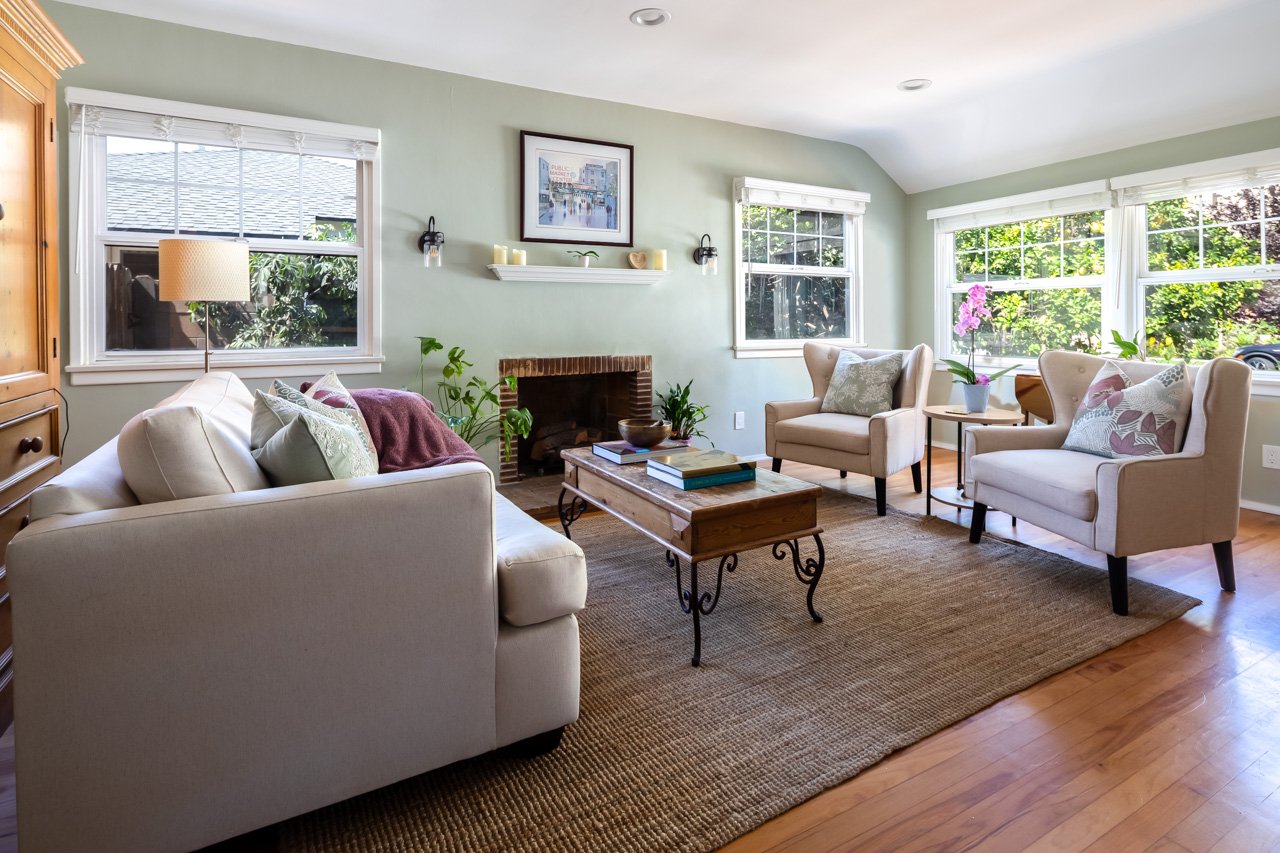 4427 Vantage Ave, Studio City