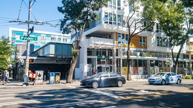 🏡 Moving to Seattle? Here’s What You Need to Know Before You Relocate