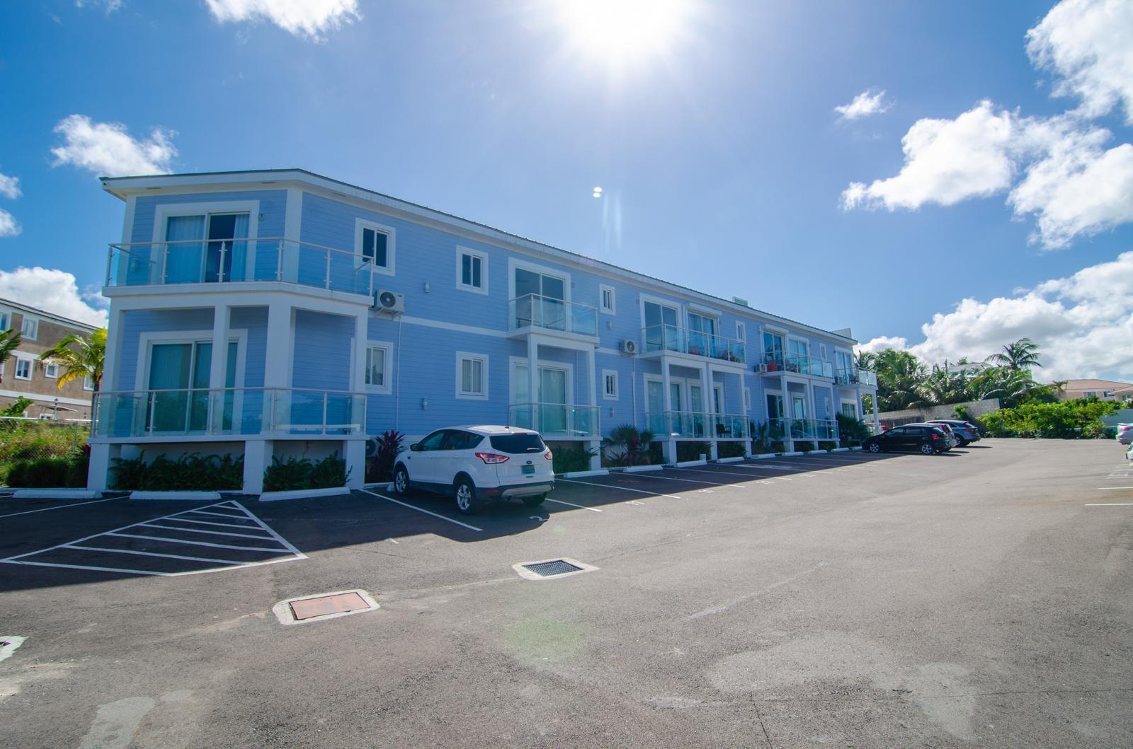Stunning 1 Bedroom With Ocean View in Miramar