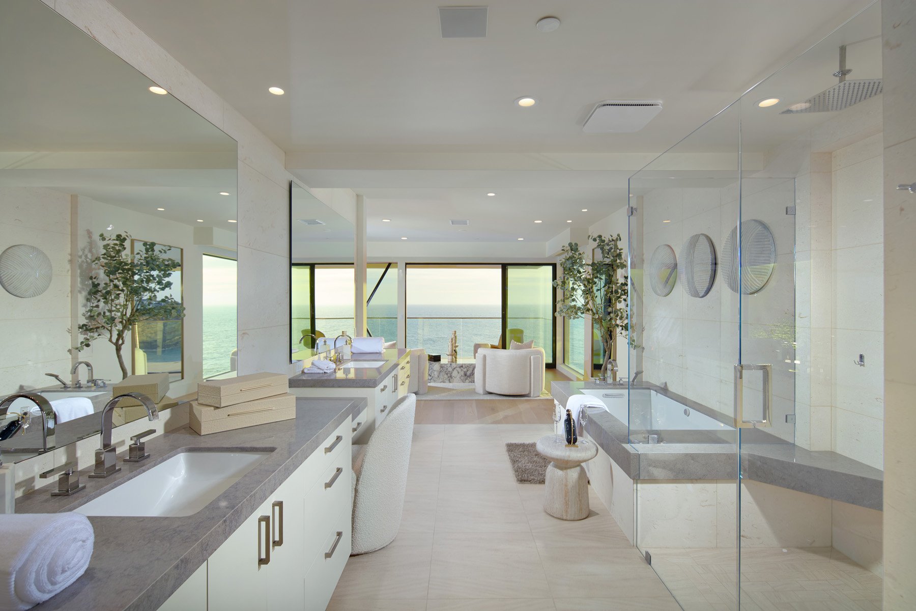 33 Bay Drive