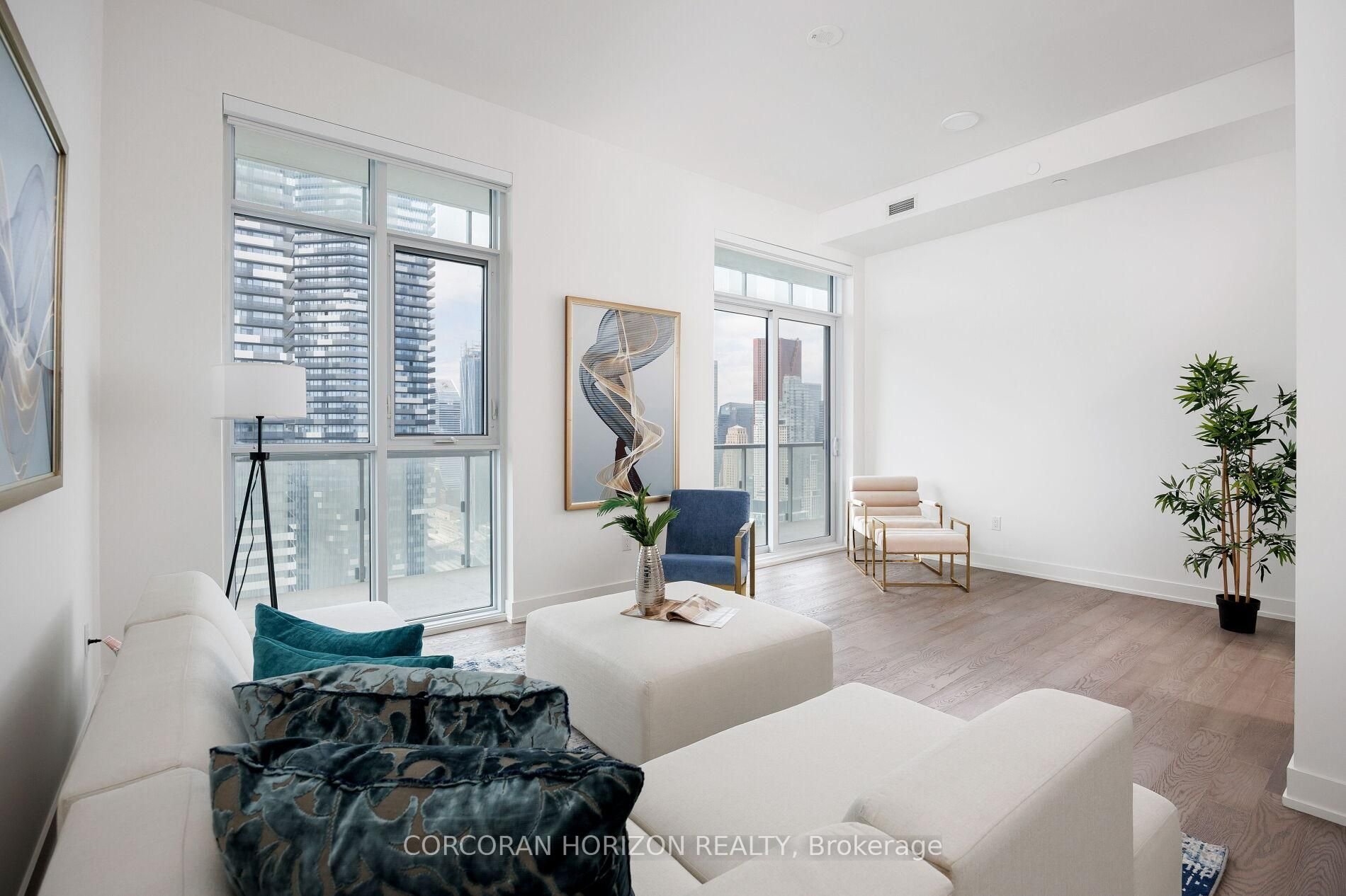 SUGARBEACH PENTHOUSE LIVING
