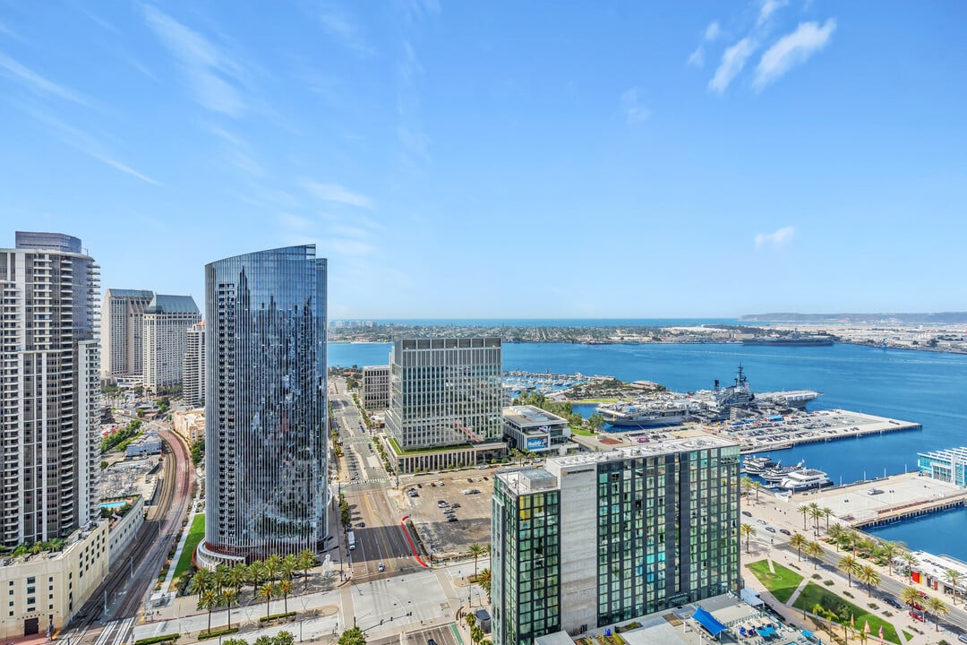 The Grande South Penthouse 3703