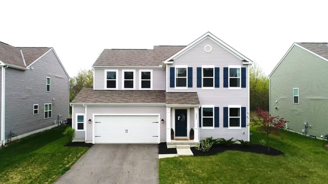 8095 Narrow Leaf Drive, Blacklick, OH