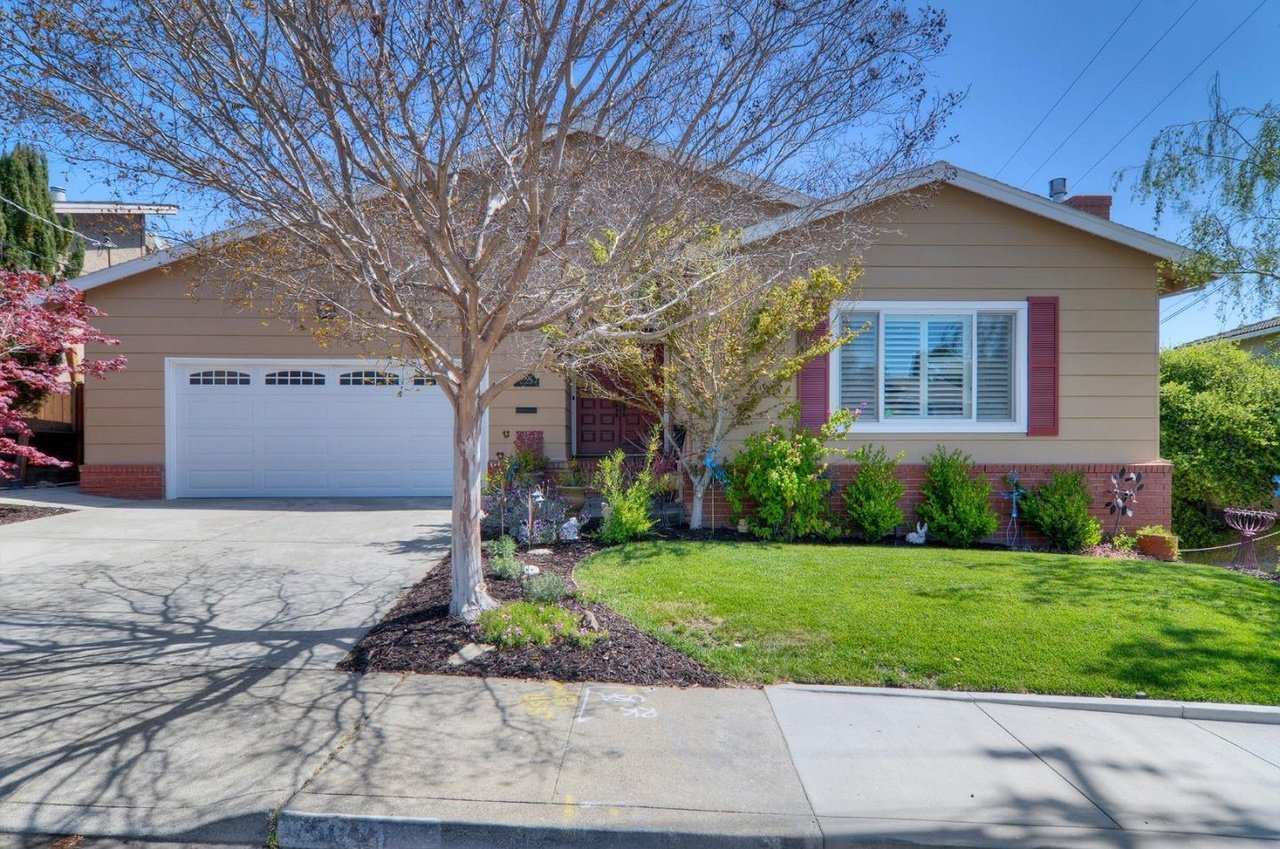 1001 Crestview Drive
