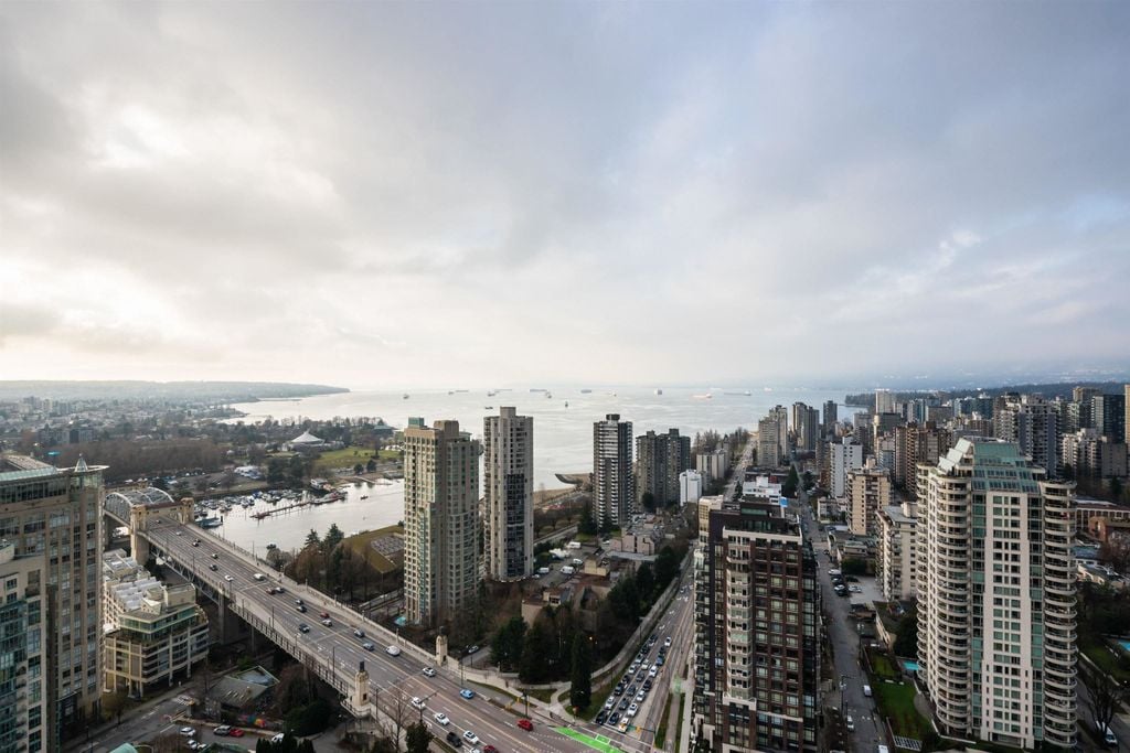 889 Pacific St, #3103