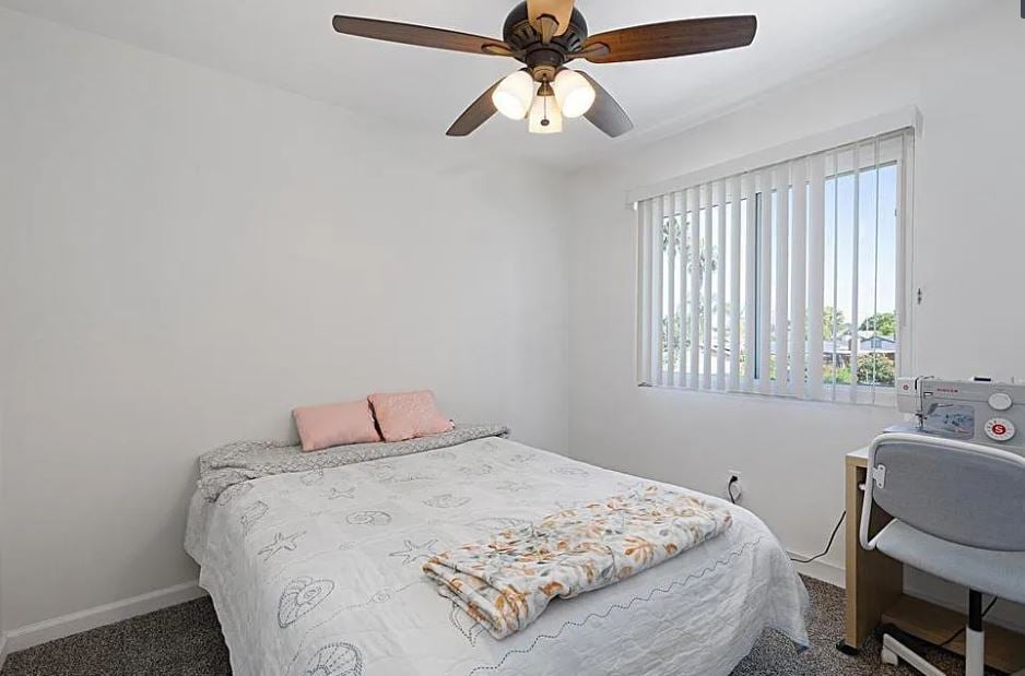 5676  Chateau Dr San Diego, CA