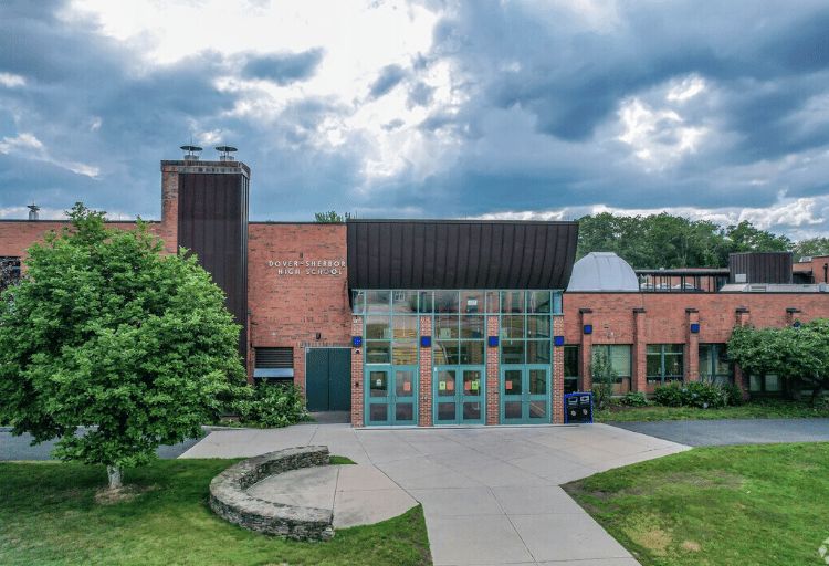 Top 10 Greater Boston Towns With the Best Public High Schools in 2025