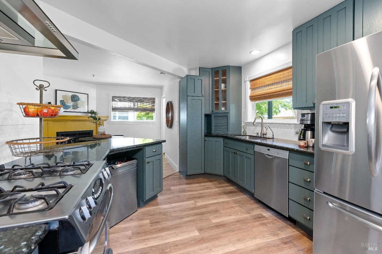 2387 Yajome St
