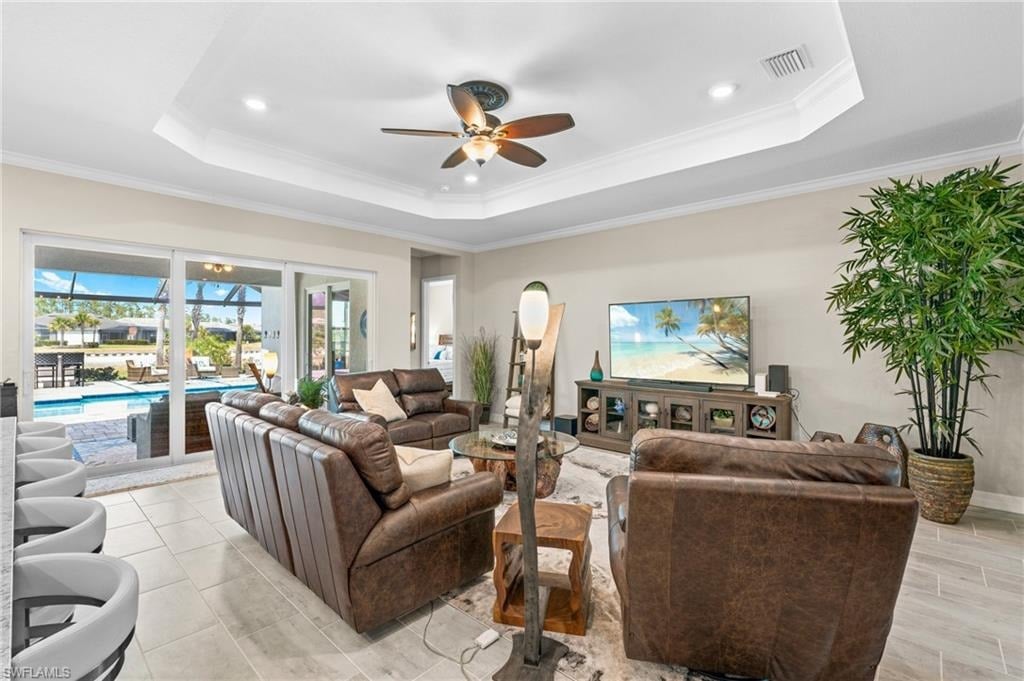 15248 Blue Bay Cir