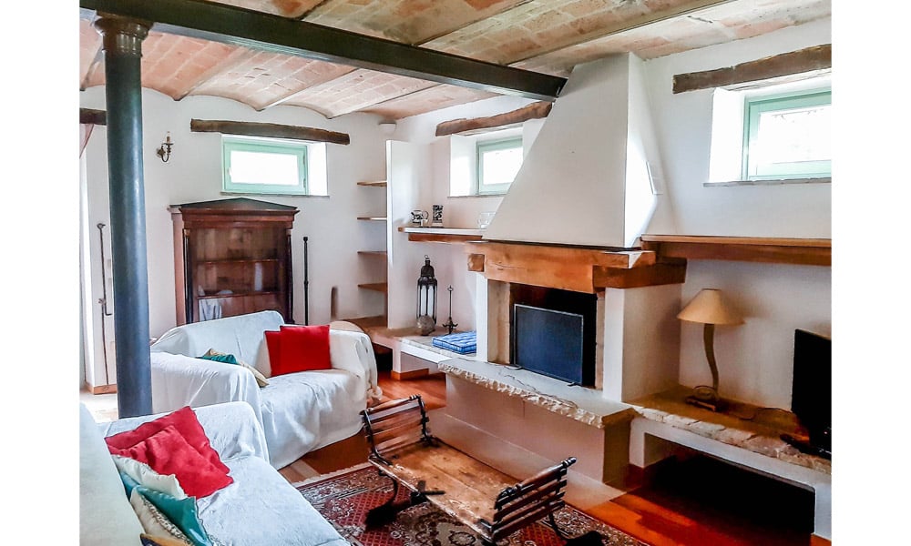 Gorgeous Stone Farmhouse In the Marche Hills