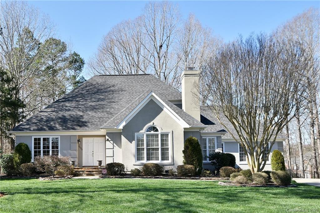 8408 Strawberry Ln