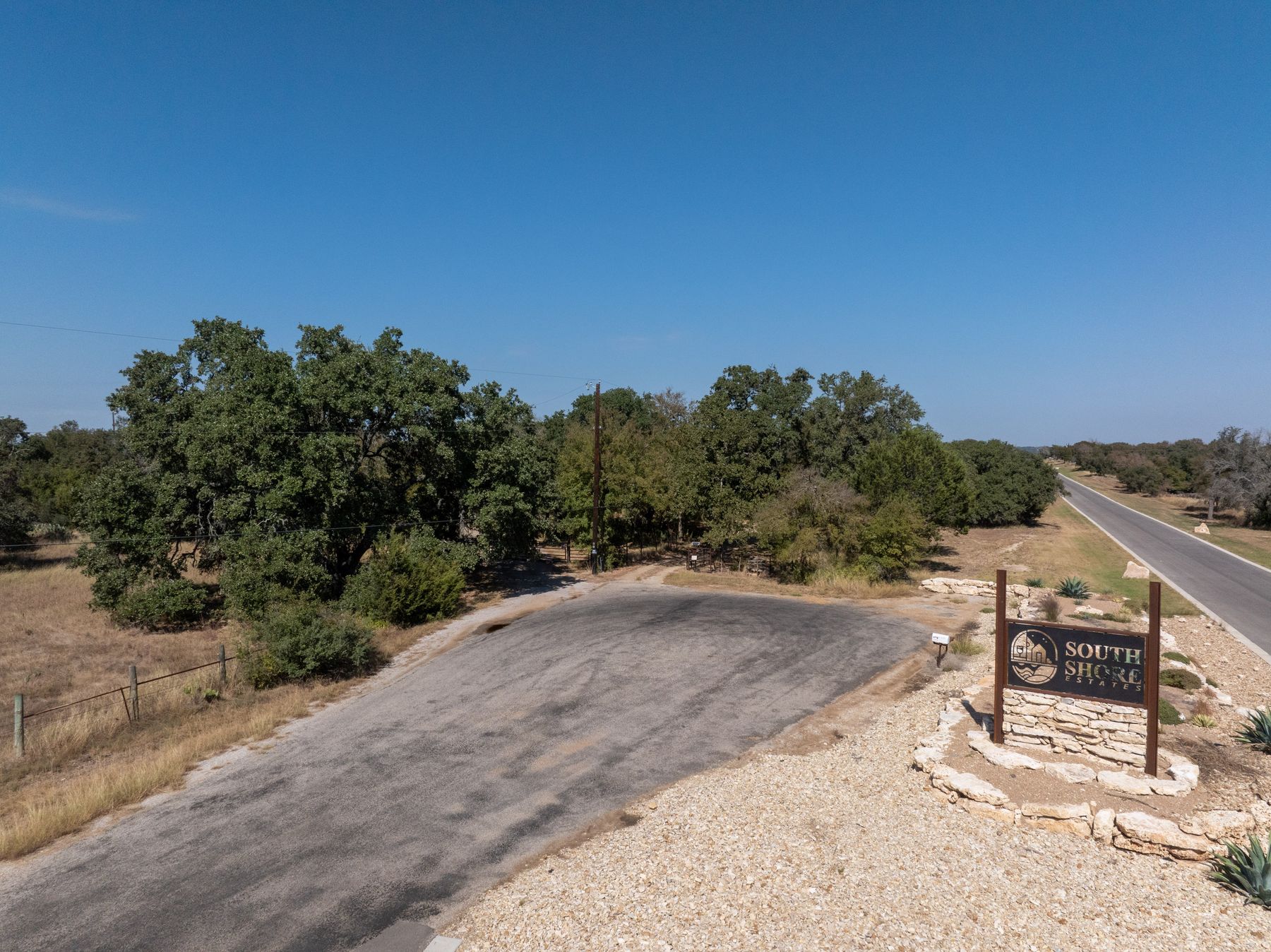 LEGACY LAKESIDE RANCH | Salado, TX