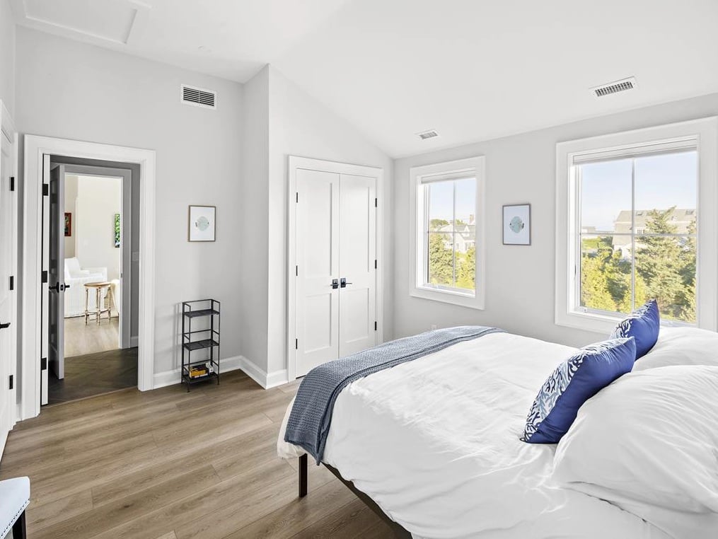 12 Katama Point Rd