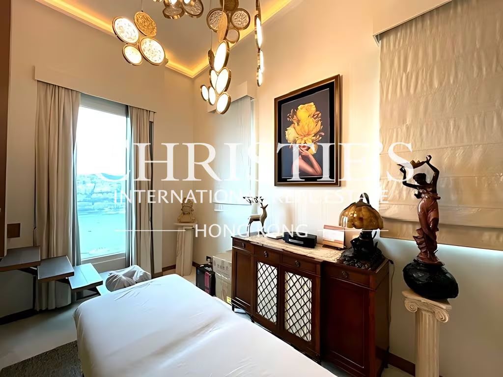 110 Repulse Bay Road