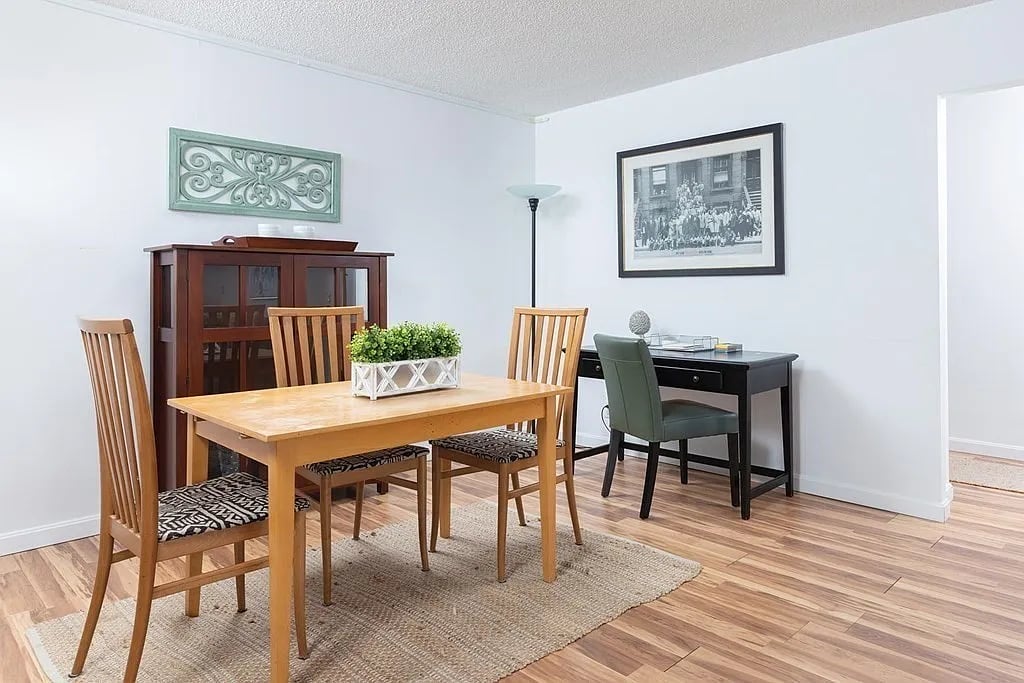 33 Pond Ave #505