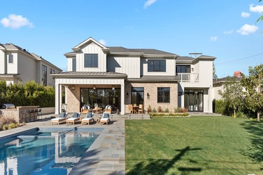 Legacy Chateau