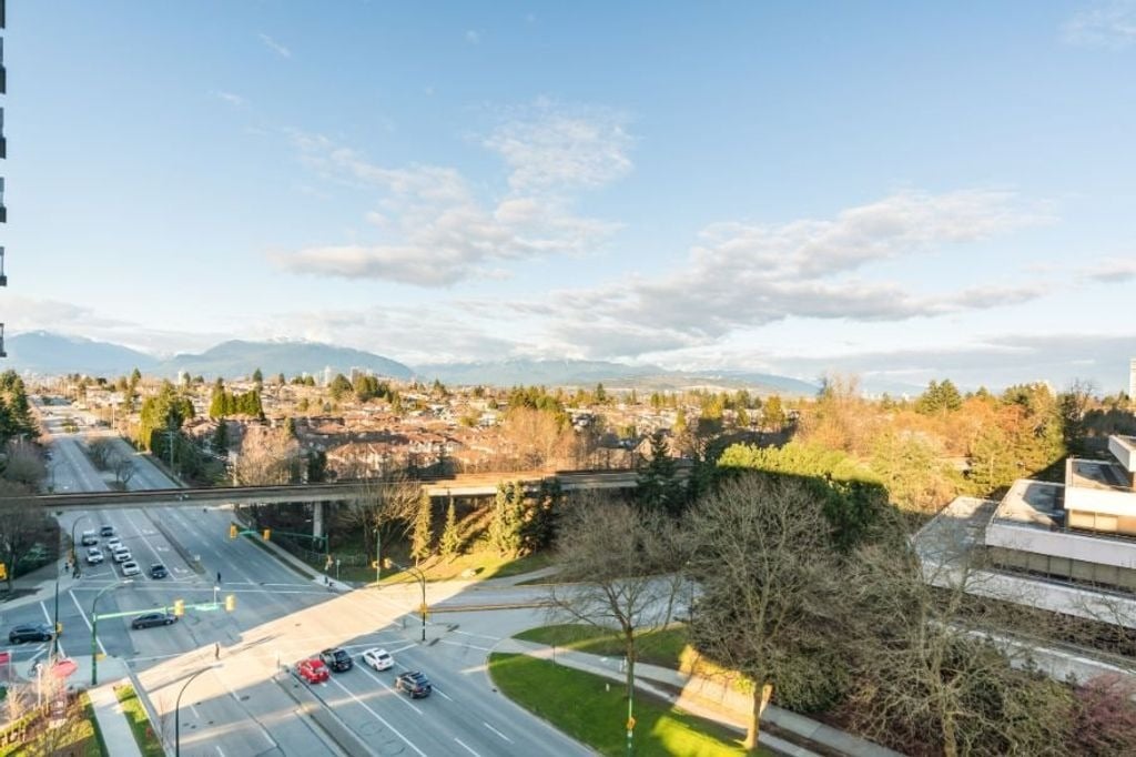 5665 Boundary Rd, #1009