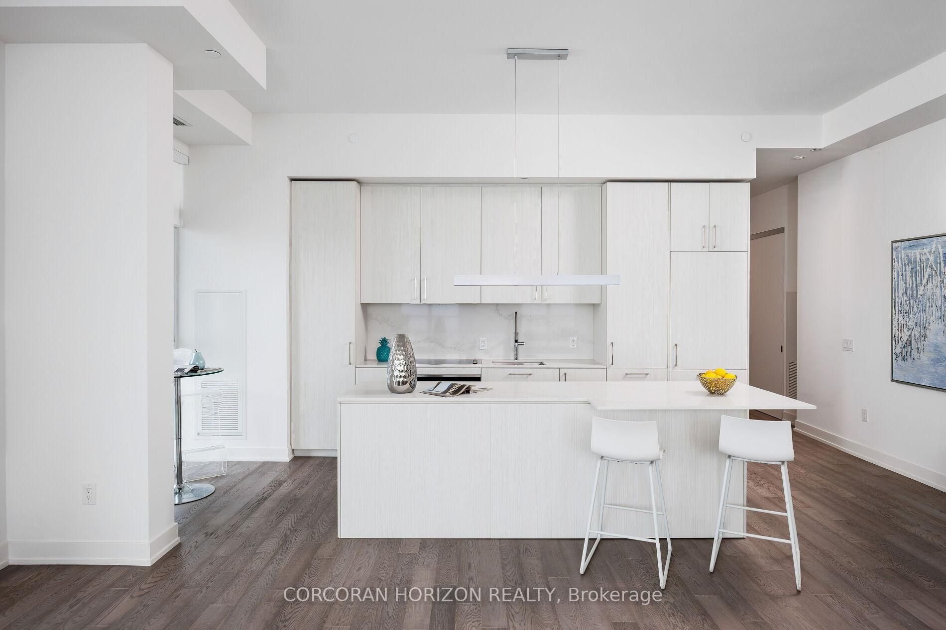 SUGARBEACH PENTHOUSE LIVING