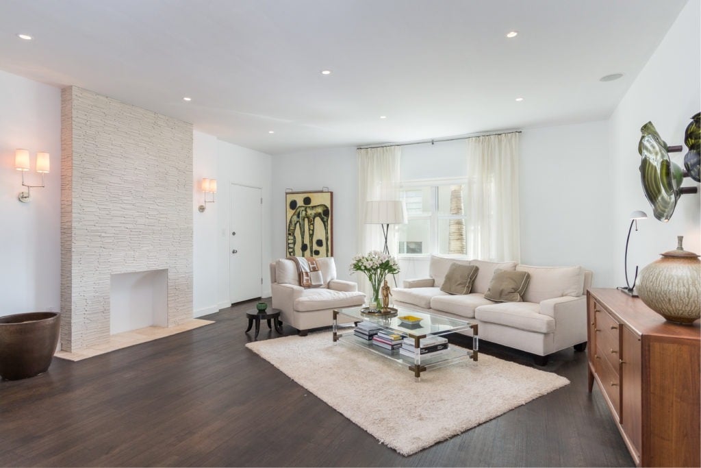 3 Bedroom Waterfront Mid-Beach Art Deco Landmark Hits Market at $525,000!