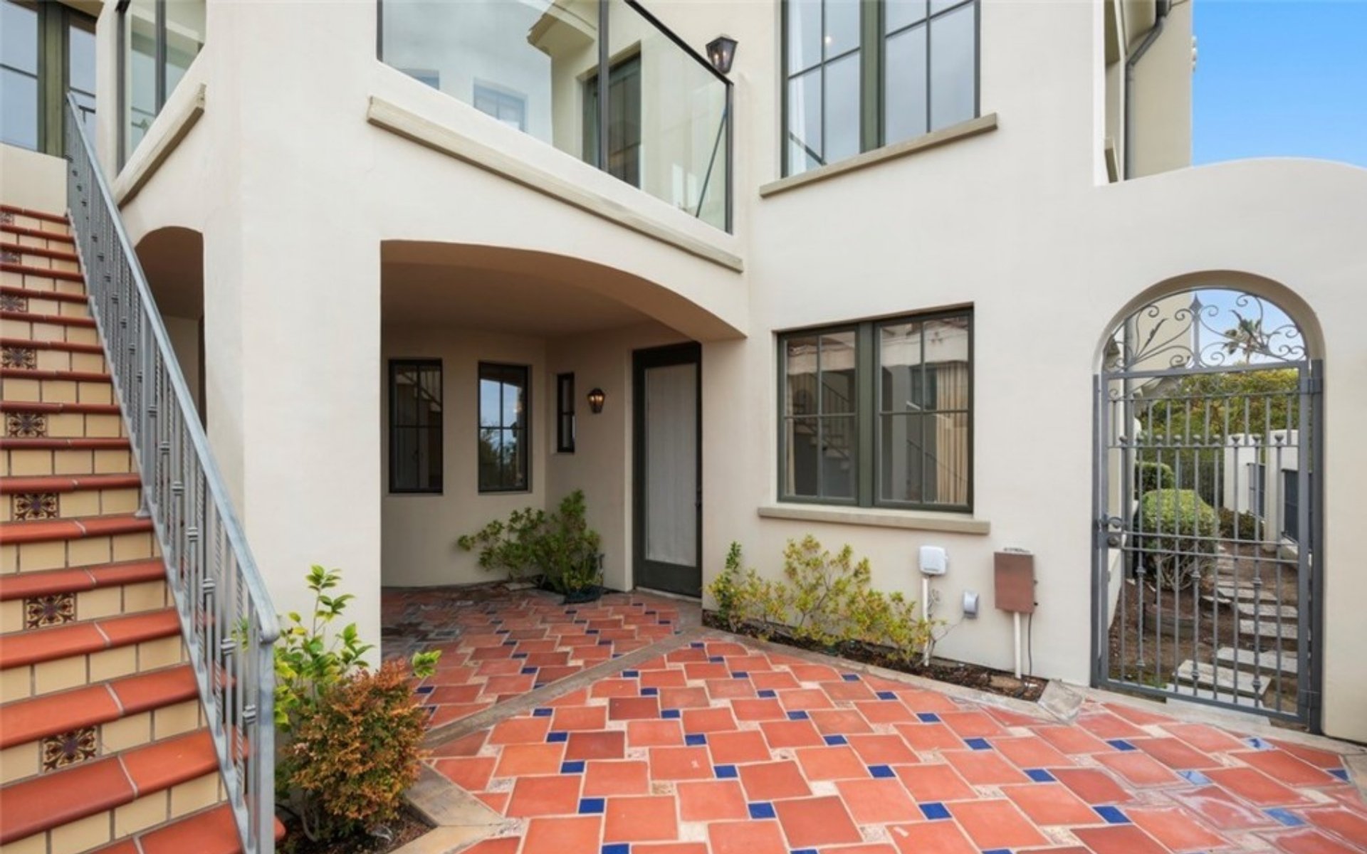 76 Sidra Cove