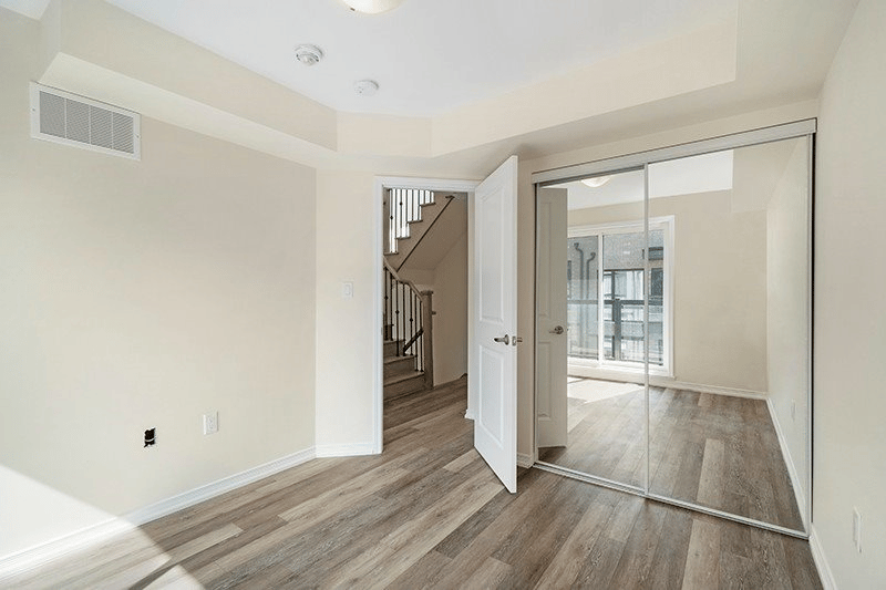 30 Fieldway Road Unit: 83