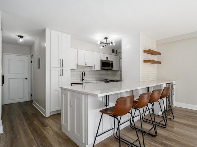 30 Elm
