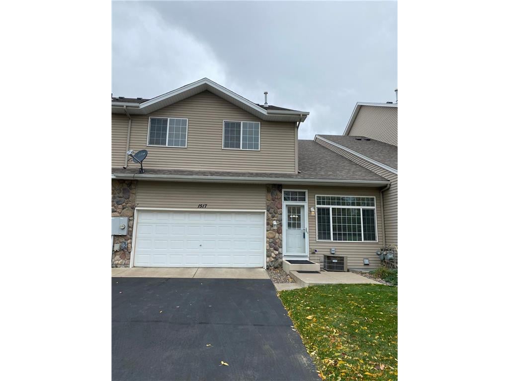 1517 127th Lane NW, Coon Rapids, MN 55448