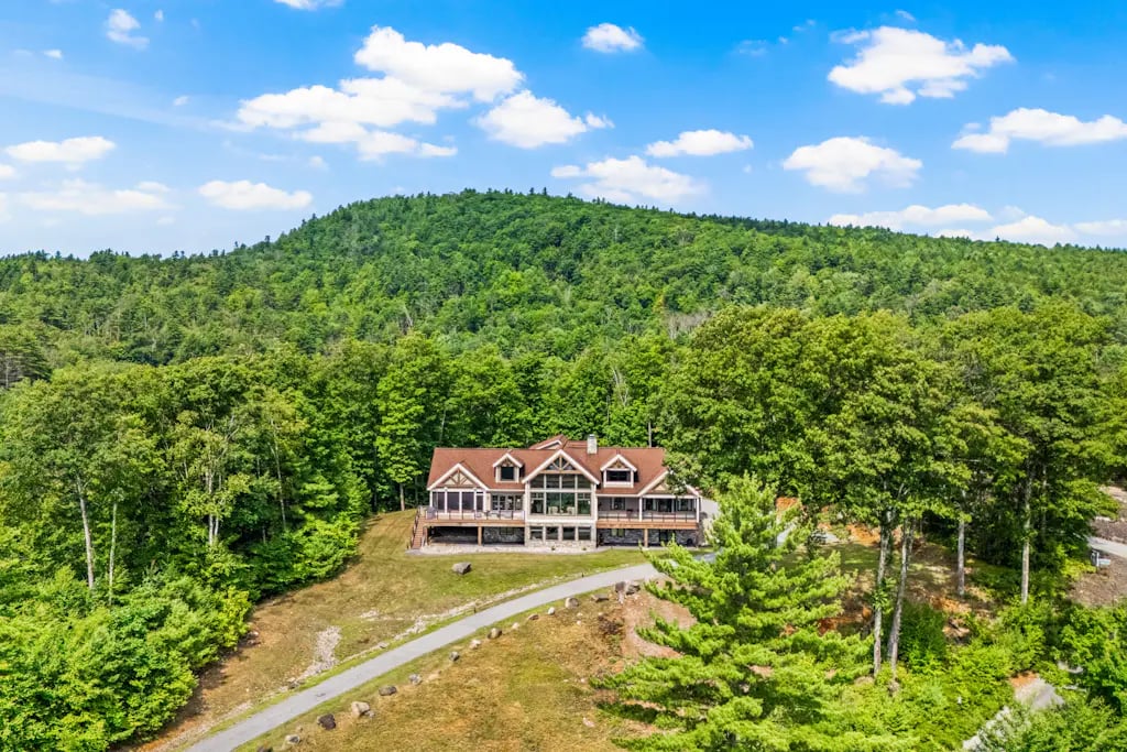 37 Lake Ridge Rd